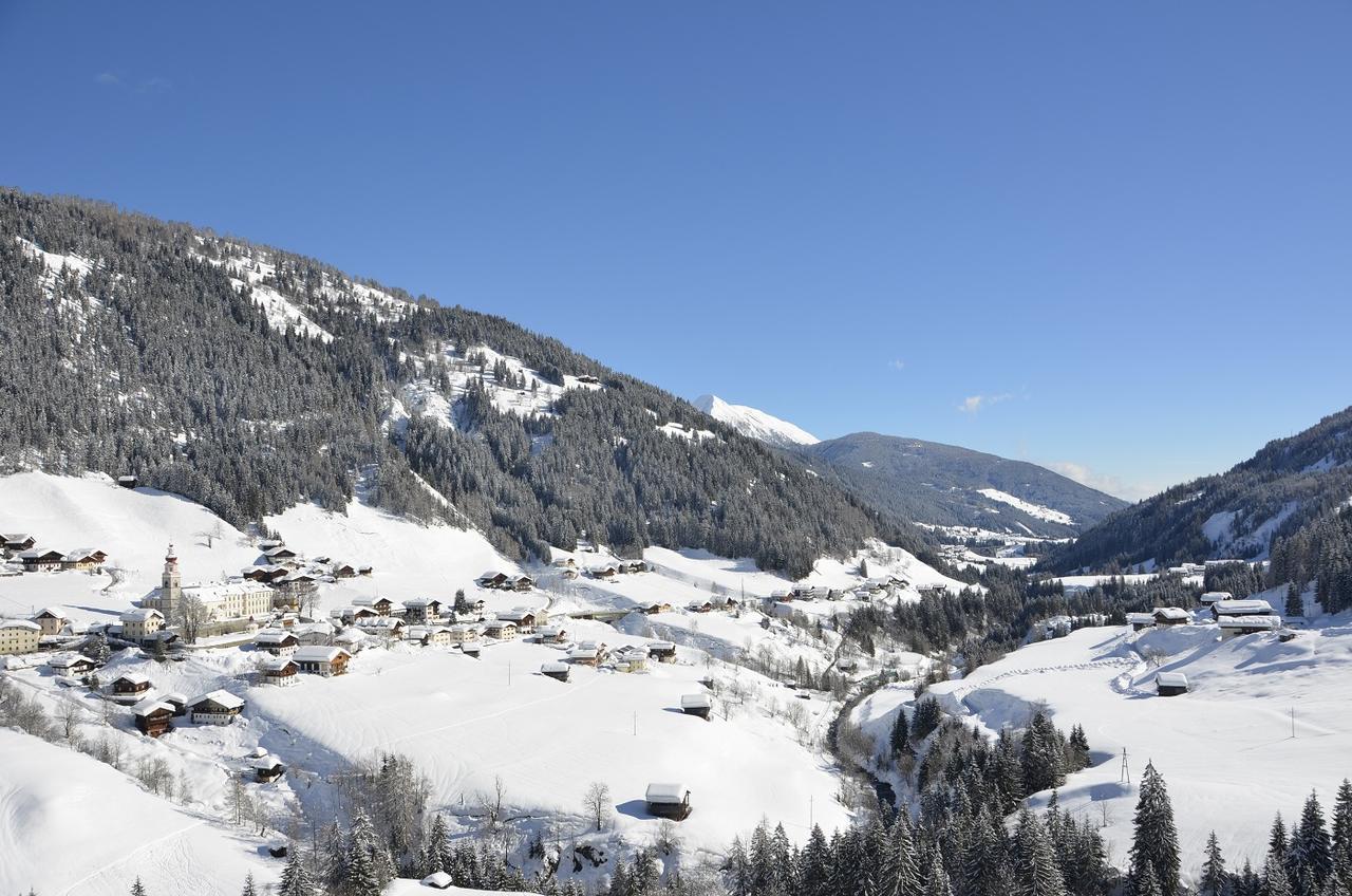 Hotel Der Paternwirt Maria Luggau Exteriér fotografie